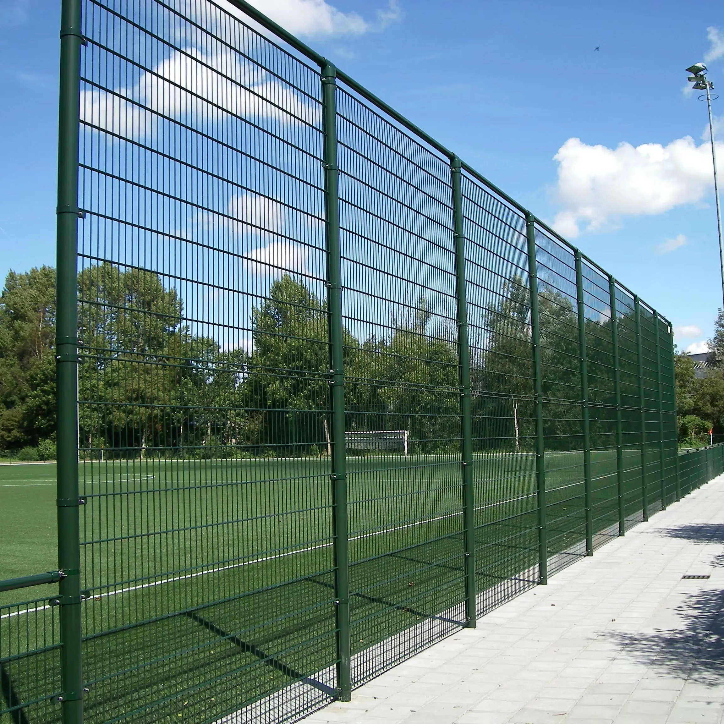 656 Double Wire Mesh Fence with Privacy Inserts for Industrial and Residential Use